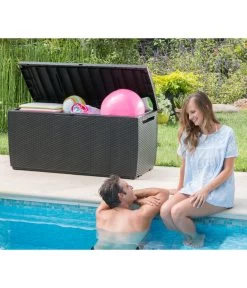 Keter Aufbewahrungsbox Capri, 305 Liter, Ca. B123/H57/T53,5 Cm 14 Keter Aufbewahrungsbox Capri, 305 Liter, Ca. B123/H57/T53,5 Cm -Gardena Store 2190700 WE MO 003 KeterAufbewahrungsbox