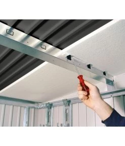 Biohort Gerätehaus AvantGarde® Gr. A3, Ca. B180/H218/T300 Cm 13 Biohort Gerätehaus AvantGarde® Gr. A3, Ca. B180/H218/T300 Cm -Gardena Store 4416988 WE DE 003 Dachisolierung BiohortAvantGarde Detail