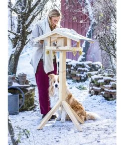 Dehner Natura Futterhaus Karwendel, Natur, Inkl. Ständer, Ca. B84,3/H127,2/T84,3 Cm -Gardena Store 6622898 WE MO 002 VogelhausKarwendelHund